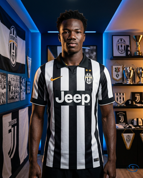 Camisa Juventus Home Retrô 2014/2015 - Torcedor Nike Masculina - Preto e Branco - Front View | Sant Sport