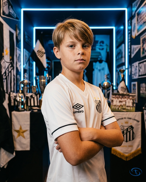 Santos Kids Kit Home 2024/25 - Umbro - White - Side View | Sant Sport