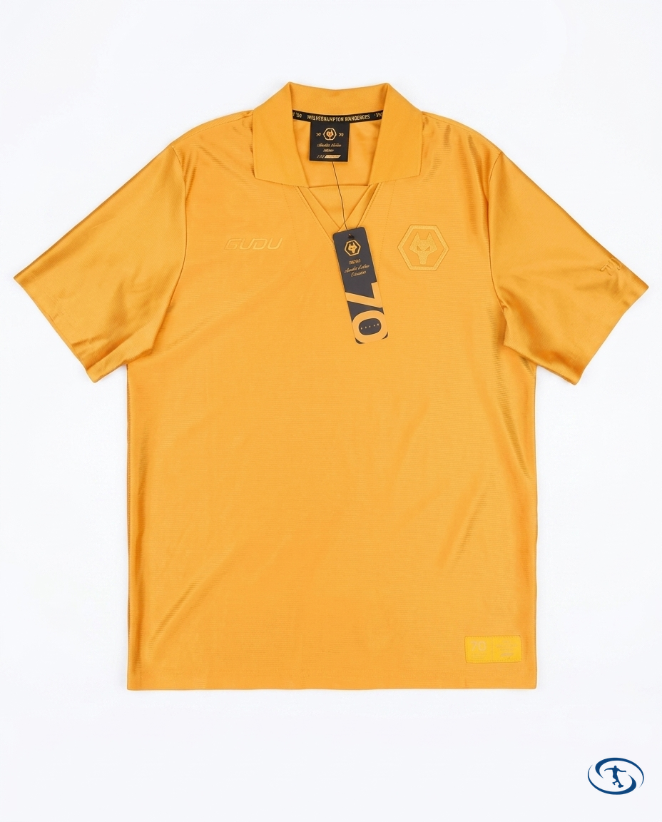 Wolves Edição 70 anos Jersey 24/25 Men's - Packshot | Sant Sport
