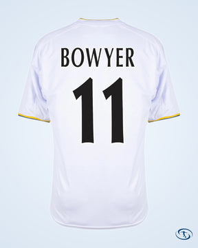 Score Draw Leeds United Retro Home Shirt 2000-2002 Fan Version (Retro Flex Printing)